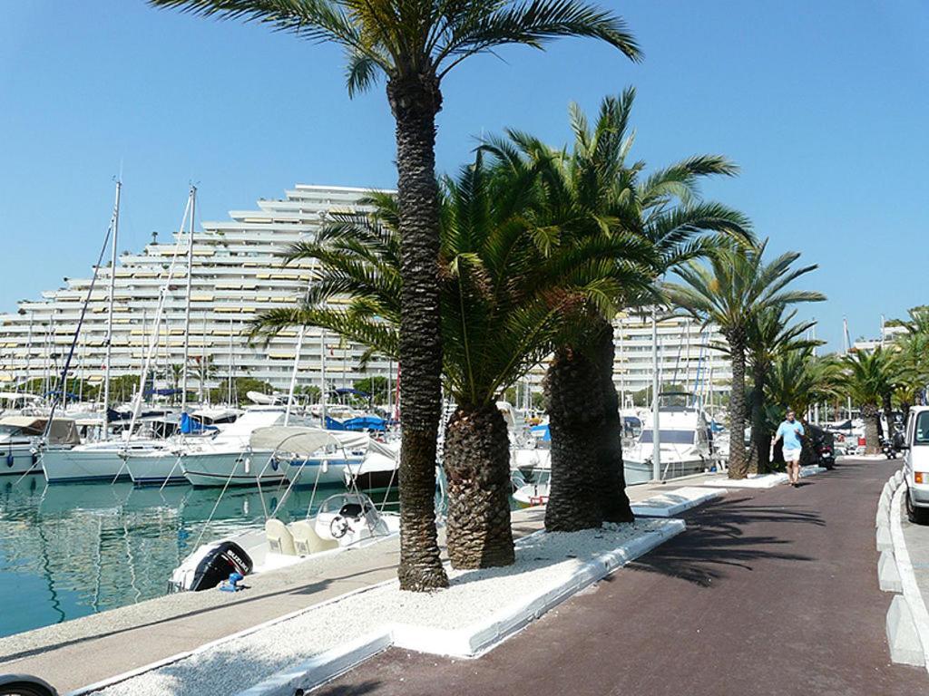Studio Rez De Jardin Marina Baie Des Anges Villeneuve-Loubet Exterior photo