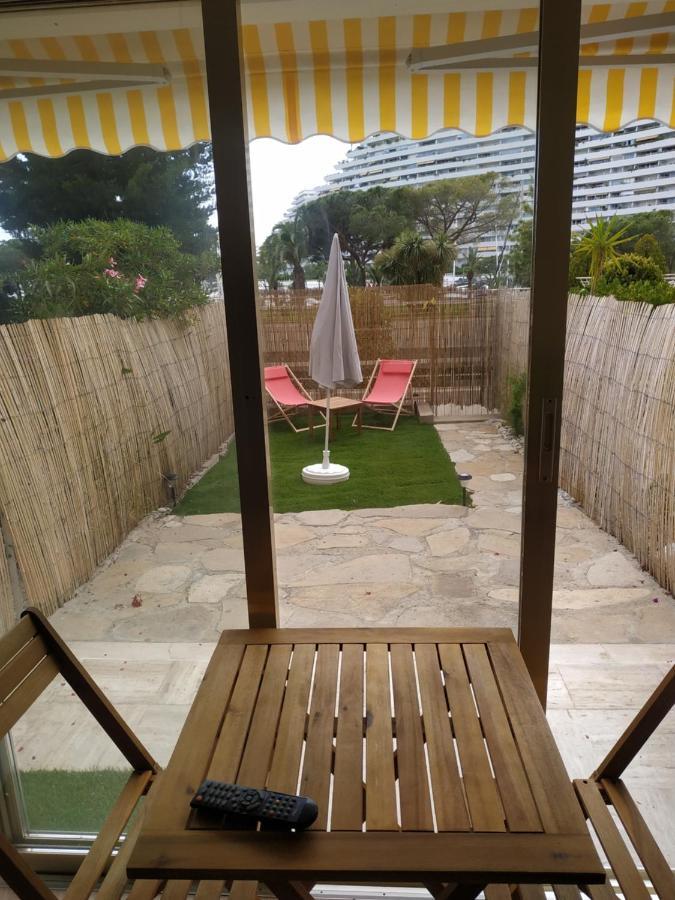 Studio Rez De Jardin Marina Baie Des Anges Villeneuve-Loubet Exterior photo